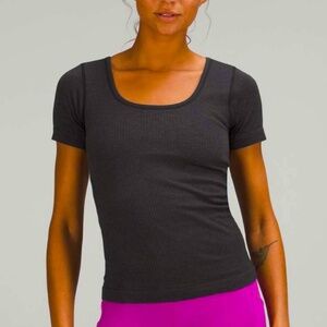 NWT Lululemon Athletica Ebb to Street Short Sleeve